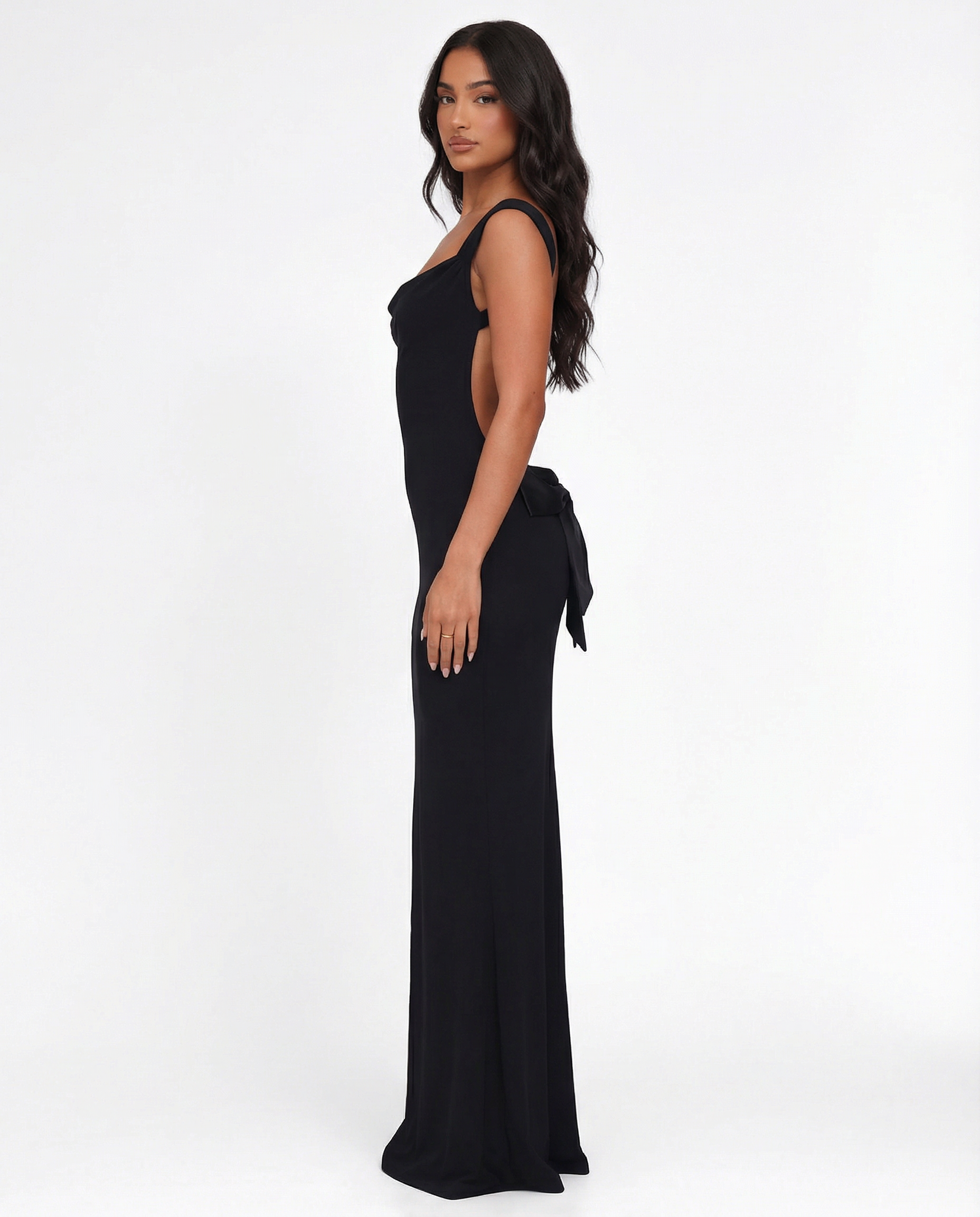 VESTIDO LARGO ESPALDA DESCUBIERTA CON LAZO
