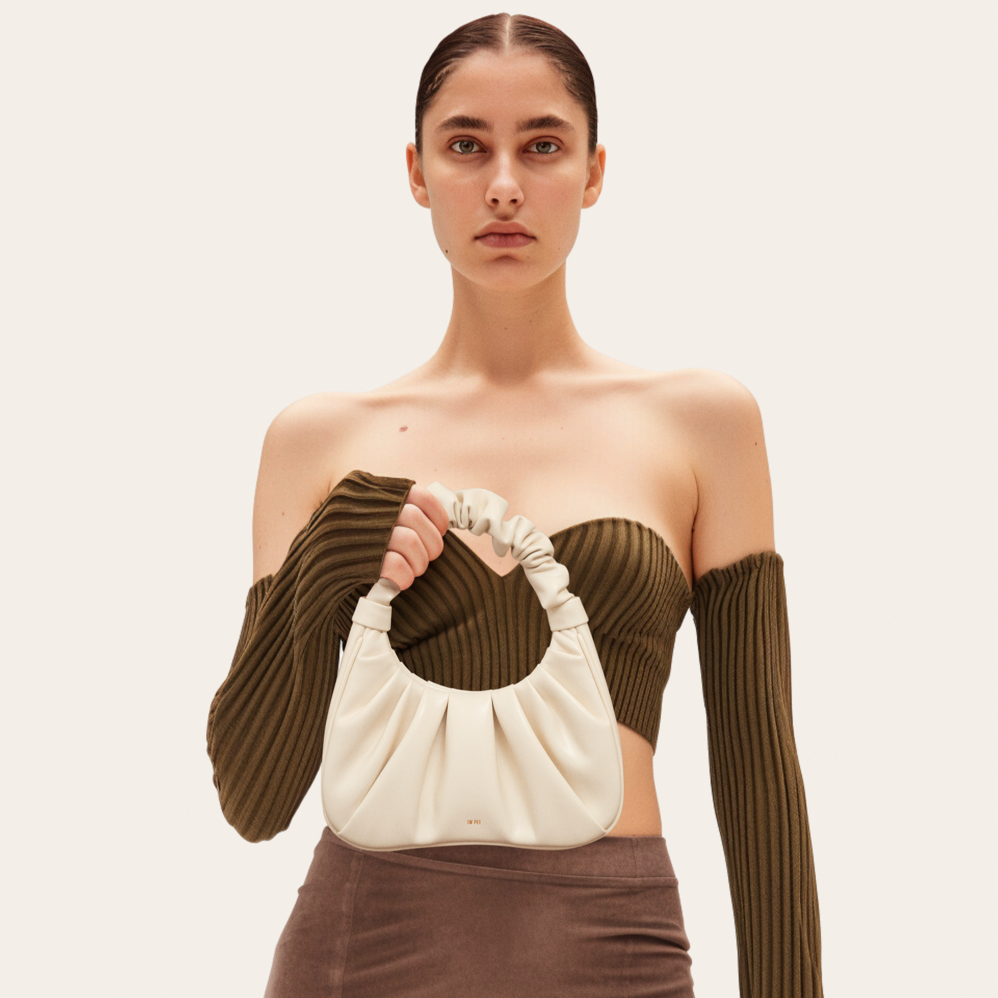 BOLSO FRUNCIDO Piel beige
