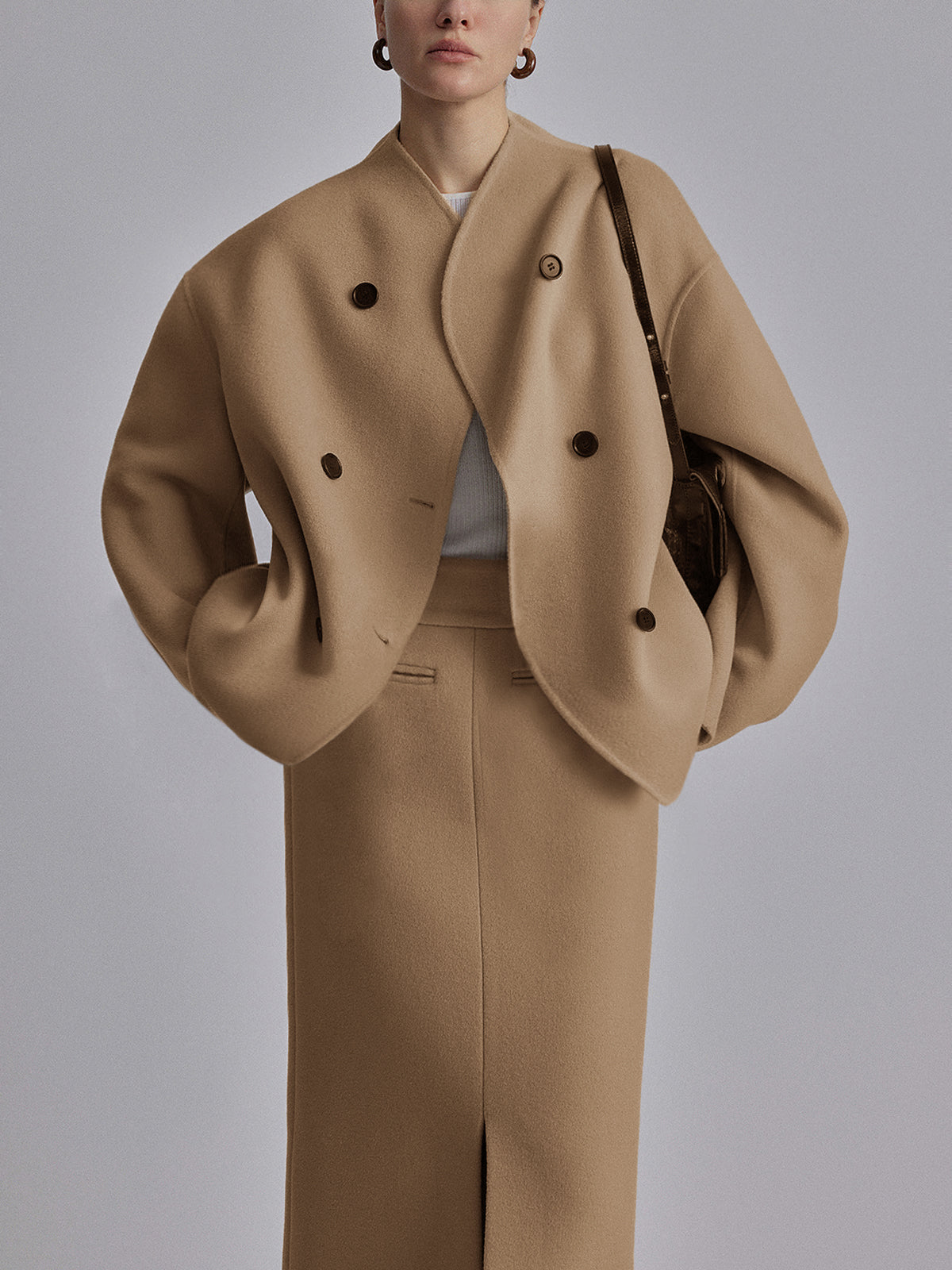 CHAQUETA OVERSIZE CON DOBLE ABOTONADURA