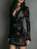 VESTIDO MINI TERCIOPELO ESTAMPADO CON ENCAJE