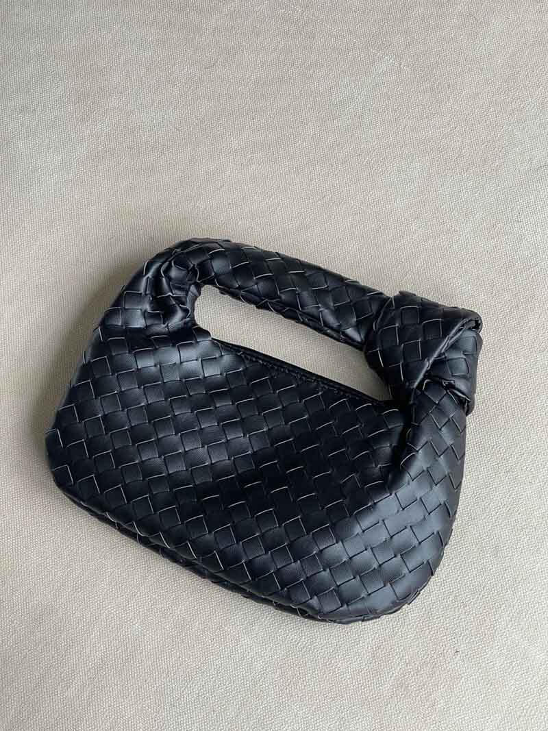 BOLSO MINI TRENZADO ASA ENVOLVENTE EFECTO PIEL